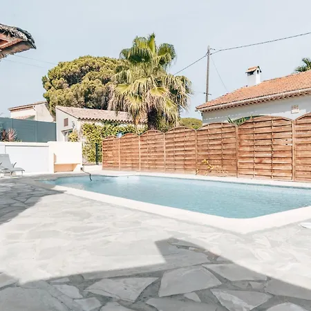 Holiday home Reve D'azur En Bord De A La Nartelle Avec Piscine Dans La Residence, Terrasse, Bbq, 2 2 Sdb De 35m2 Draps Inclus *