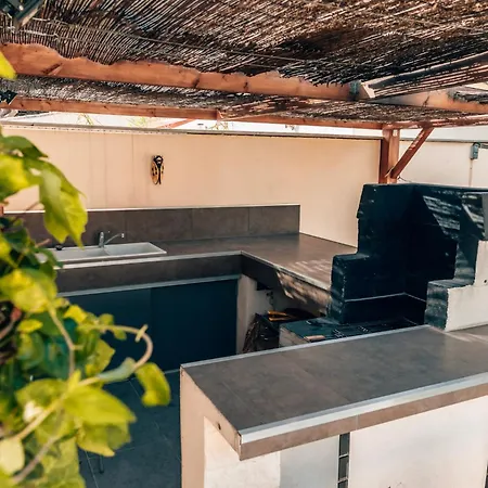 Reve D'azur En Bord De A La Nartelle Avec Piscine Dans La Residence, Terrasse, Bbq, 2 2 Sdb De 35m2 Draps Inclus * Sainte-Maxime