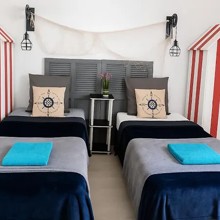 T3 De 35m2 -reve D'azur - 2 Chambres- 2sdb - De La Nartelle - Arrivee 17h - 20h Maximum - Sejour Au Calme - Caution 100e Holiday home Sainte-Maxime